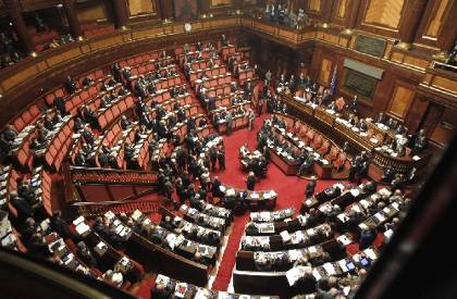 «Βράζει» η Ιταλία από τις απεργιακές κινητοποιήσεις κατά της πολιτικής Ρέντσι