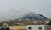Πάρος: Μεγάλη πυρκαγιά ξέσπασε στο Πυργάκι - Τέθηκε υπό έλεγχο