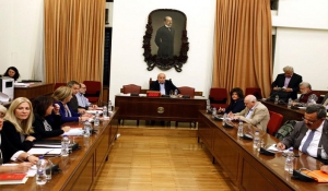 Αναβάλλεται η διάσκεψη των προέδρων της Βουλής για το ΕΣΡ