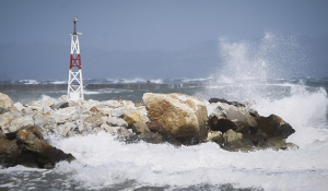 Θυελλώδεις βοριάδες στο Αιγαίο – Πολύ υψηλός κίνδυνος εκδήλωσης πυρκαγιάς στα ανατολικά