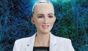Στην Ελλάδα έρχεται η Sophia, το πρώτο ρομπότ με διαβατήριο στον κόσμο