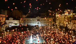 Έρχεται η «Νύχτα των ευχών» -Εκατοντάδες χάρτινα φανάρια θα γεμίσουν τον ουρανό της Αθήνας