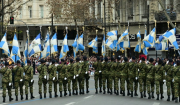 25η Μαρτίου: Η μεγάλη στρατιωτική παρέλαση μέσα από 15 εντυπωσιακές φωτογραφίες