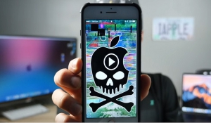 Σε πανικό οι κάτοχοι iPhone: Αυτό το βίντεο κλειδώνει τις συσκευές