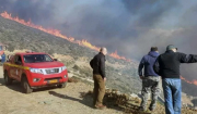 Φωτιά στην Άνδρο, στην περιοχή Άχλα -Κινητοποιήθηκαν επίγειες και εναέριες δυνάμεις της Πυροσβεστικής