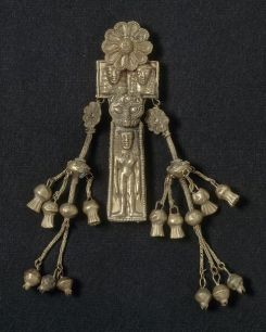4-Pendentif pendeloques et femme nue.jpg
