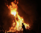 Νύχτα τρόμου (ξανά) στην Εύβοια - Μαίνεται η φωτιά, 205 πυροσβέστες στη μάχη με τις φλόγες