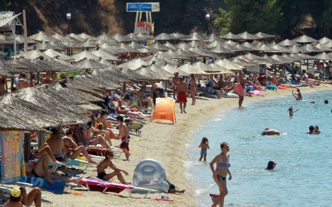 Το 74% των Ελλήνων δεν θα κάνει διακοπές