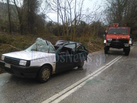 Τραγωδία στη Λέσβο: Νεκρή 40χρονη οδηγός ΙΧ που καταπλάκωσε δέντρο