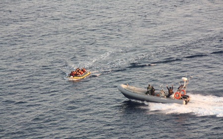 Πλοίο που μετέφερε μετανάστες βυθίστηκε στον Βόσπορο