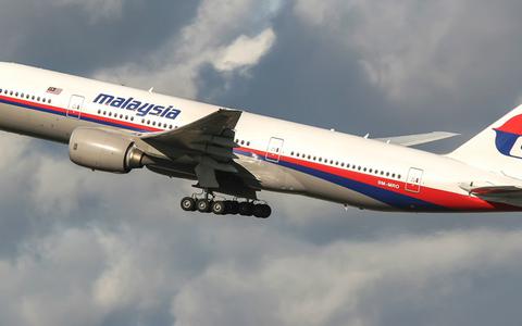 Ψάχνουν το boeing της Malaysia Airlines 6.000 μέτρα κάτω από τη θάλασσα