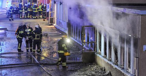 Πυρπόλησαν τέμενος στη Σουηδία - Πέντε τραυματίες
