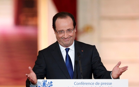 Ολάντ: Η Γαλλία θα κάνει μεταρρυθμίσεις όχι για χάρη των Βρυξελλών