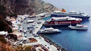 Τραυματισμός 63χρονης στο λιμάνι του Αθηνιού