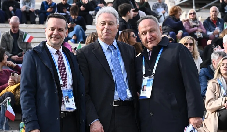 floga kallimarmaro ena 1