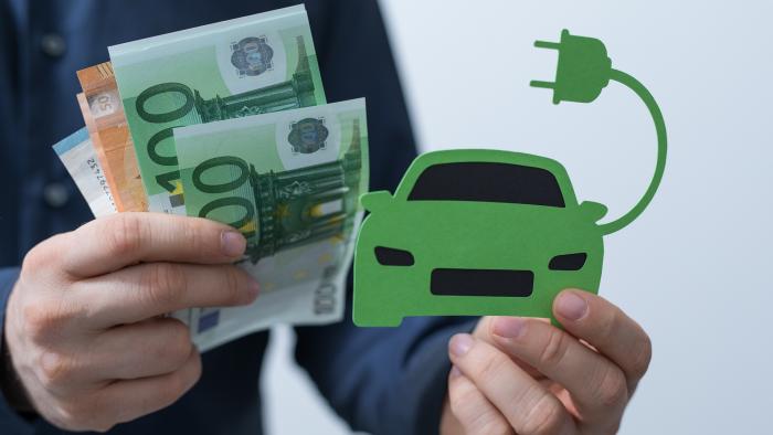 electric car money1 2