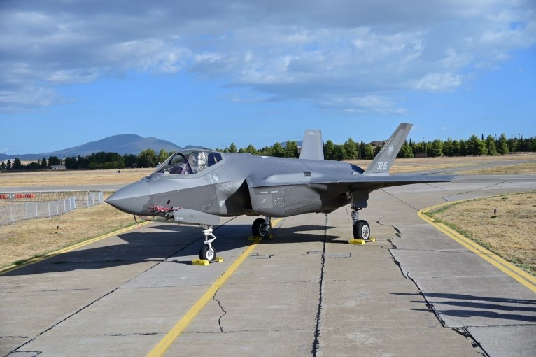 f 35 kemmos3