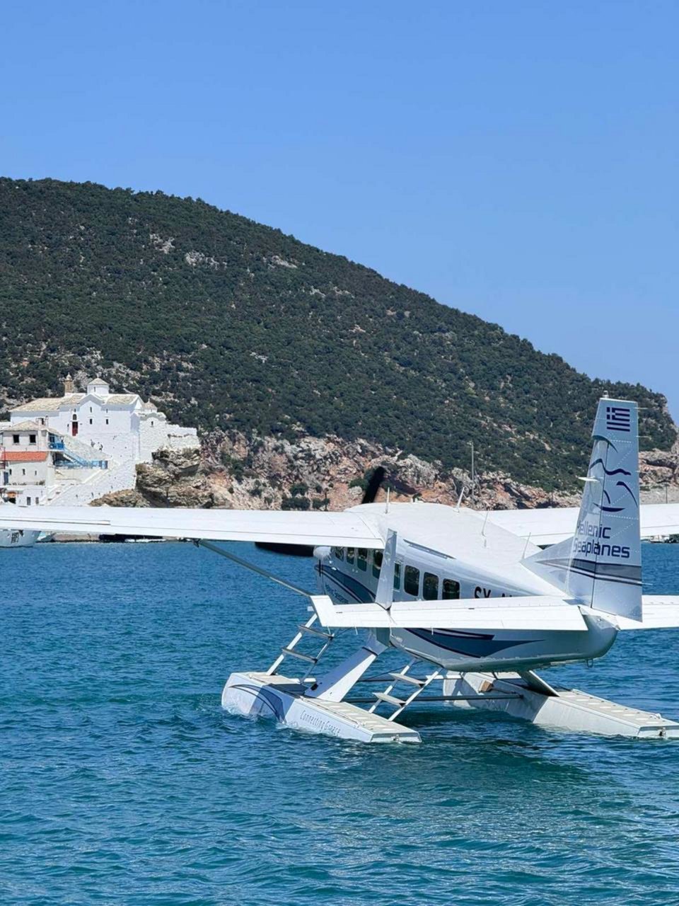 skopelos seaplaneside protes ptiseis aigaio hellenic seaplanes