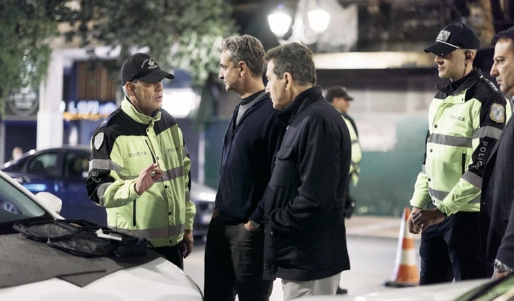 mitsotakis stadiou 4