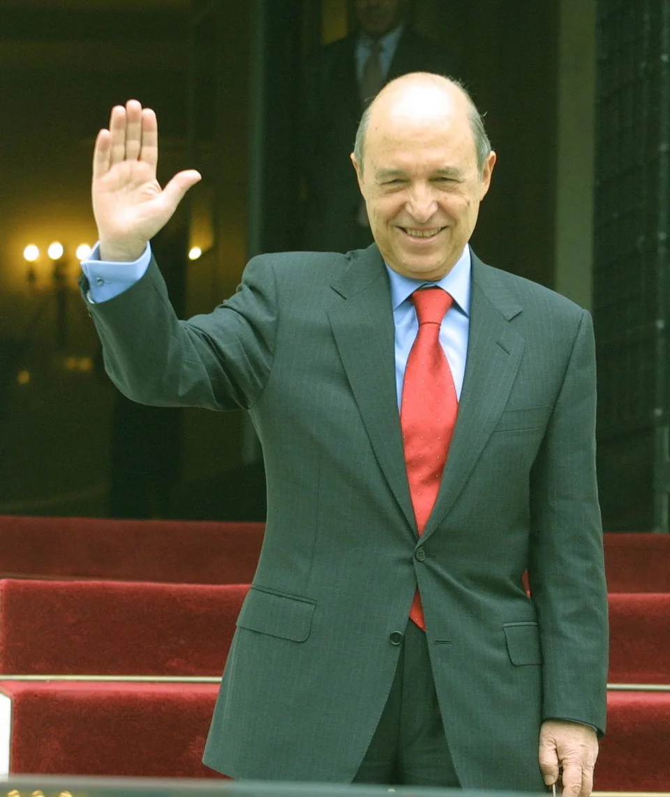 simitis45.jpg