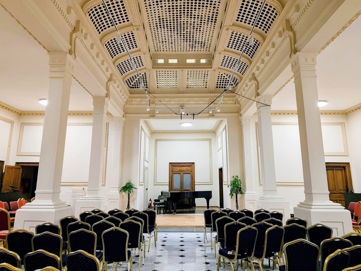 Η κεντρική αίθουσα του Κρατικού Ωδείου Θεσσαλονίκης
