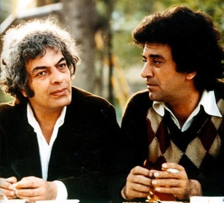 theofilou manos loizos