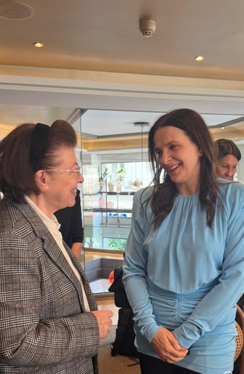 Λίνα Μενδώνη Ζιλιέτ Μπινός