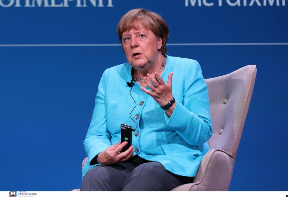 merkel omilia athina 8