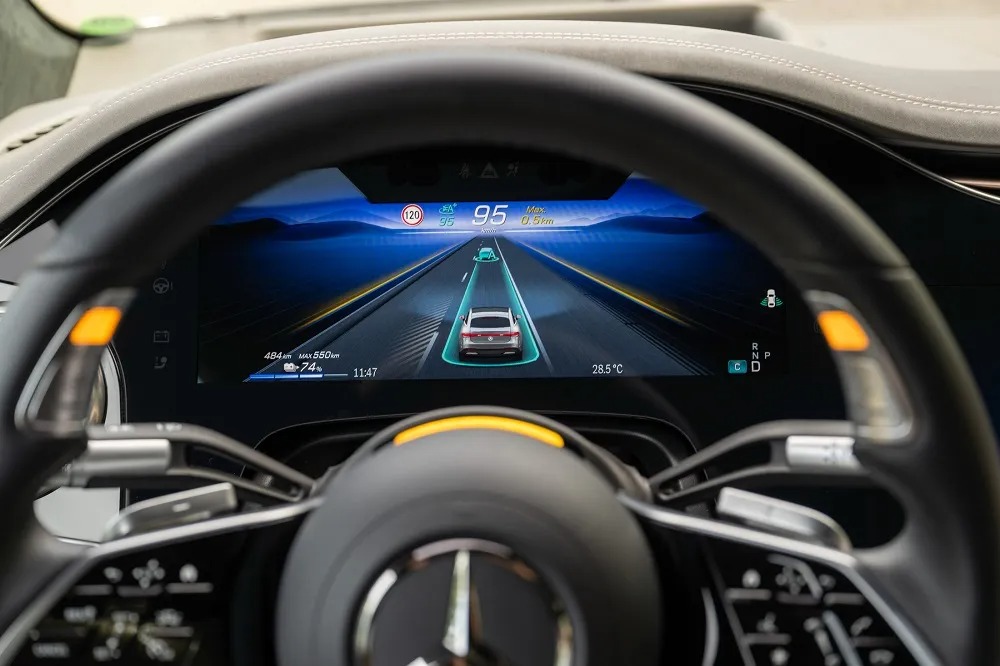 Mercedes Drive Pilot 00025