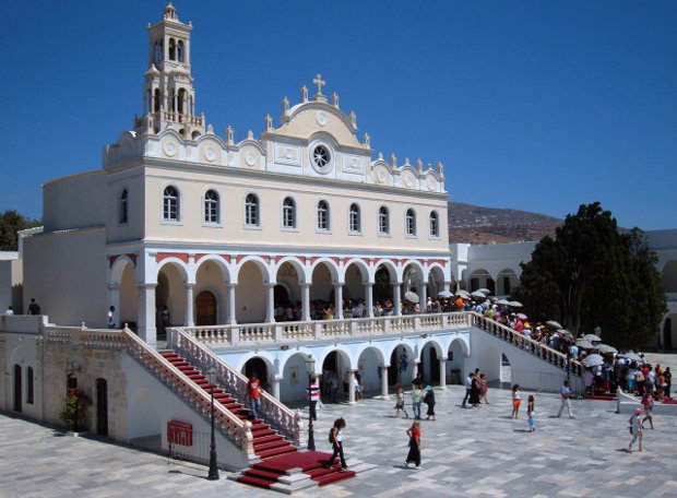 Panagia Tinou naos