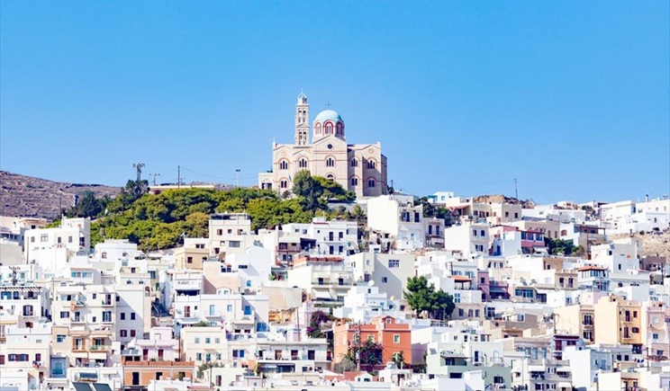 ermoupoli suros kuklades