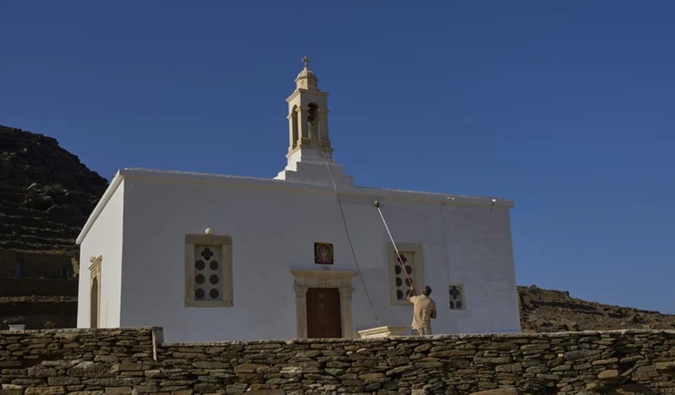 tinos ekklisaki1
