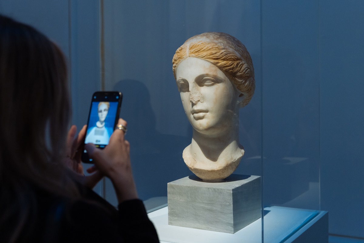 2. Paris Tavitian Museum of Cycladic Art