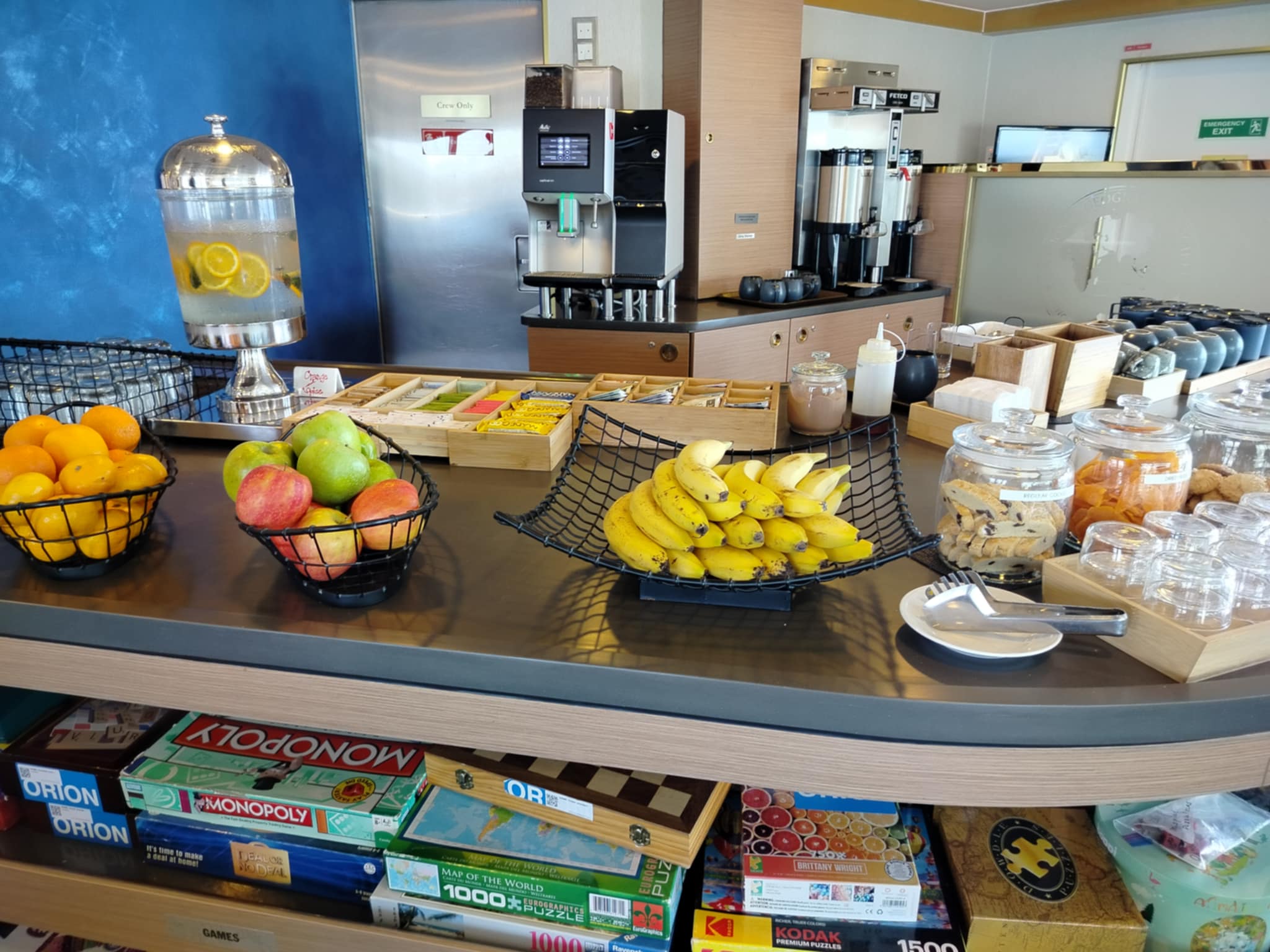 f4b20985 b165 40df b504 2c23e003c013
