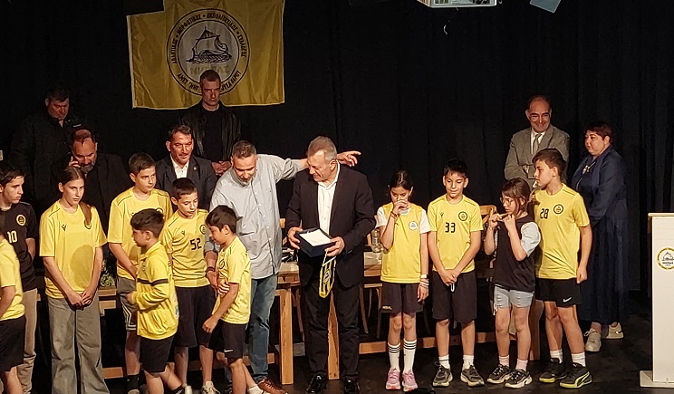 gipedo niraes aithoussa 103