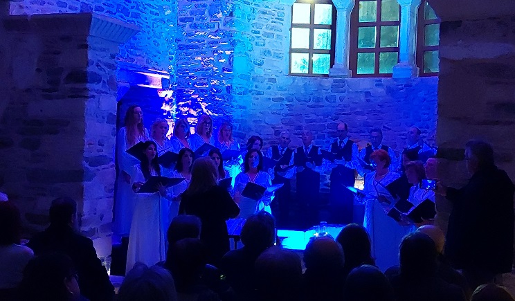 ekato vaptistirio synaulia 108