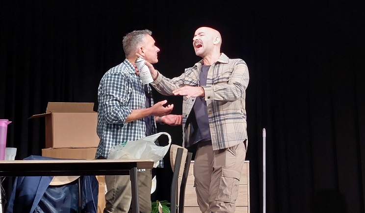 theatriki omada naoussas 103