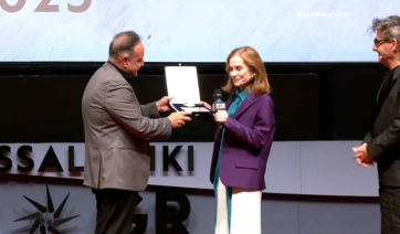 66ο Φεστιβάλ Κινηματογράφου Θεσσαλονίκης: Ο δήμαρχος Θεσσαλονίκης βράβευσε την Ιζαμπέλ Ιπέρ (βίντεο)