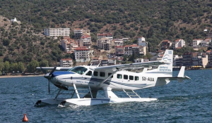 Υδροπλάνα: Εκτός αδειών η Σαντορίνη και η Μήλος - Δεν υπάρχουν ακόμα εισιτήρια online στο σύστημα κρατήσεων (βίντεο)