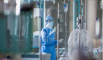 ΠΟΕΔΗΝ: Δεν είχε εμβολιαστεί ο 62χρονος διευθυντής του Ακτινολογικού στο «Αγιος Παύλος» που πέθανε από κορωνοϊό