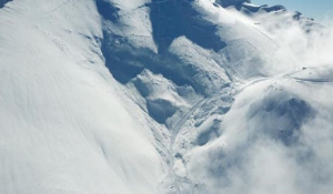 Χιονοστιβάδα 1 εκατ. τόνων «σάρωσε» το χιονοδρομικό Καλαβρύτων