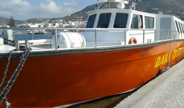 Διακομιδή 83χρονης από το λιμάνι της Πάρου στη Σύρο