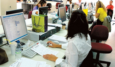 Αναδρομικές αυξήσεις από τον Ιούνιο για 40.000 δημοσίους υπαλλήλους με "προσωπική διαφορά"
