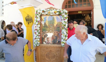 H Πάρος τίμησε τη Μεταμόρφωση του Σωτήρος