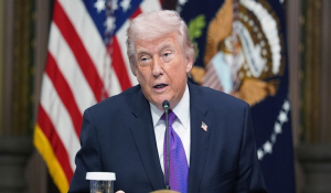 Τραμπ: Καμία συμφωνία με το Ιράν, μόνο παράδοση άνευ όρων και μετά θα επιλέξουμε τον νέο ηγέτη (Βίντεο)