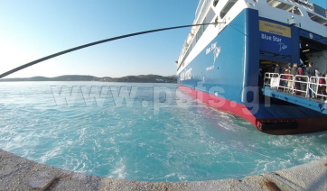 Πάρος: O Μάϊος «κλείνει» με μεγάλη εμπορική κίνηση –Φορτηγά και container κατακλύζουν το λιμάνι…