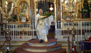 Επεισοδιακή Πρώτη Ανάσταση στη Χίο - Συνελήφθη ο «ιπτάμενος ιερέας»