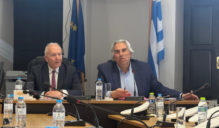 Στην Τήνο ο Υφυπουργός Ναυτιλίας Ιωάννης Γκίκας μετά την άμεση ανταπόκρισή του στο κάλεσμα του Δημάρχου Παναγιώτη Κροντηρά