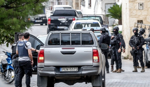 Βορίζια: «Τρέχουν» δύο έρευνες για το μακελειό στο χωριό - Με πλοίο μεταφέρθηκαν σε φυλακές εκτός Κρήτης οι δύο τραυματίες