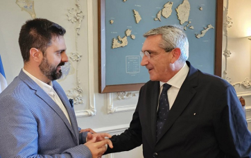 Υποψήφιος για τρίτη θητεία με τον Γιώργο Χατζημάρκο ο Στέλιος Μπρίγγος από τη Μύκονο